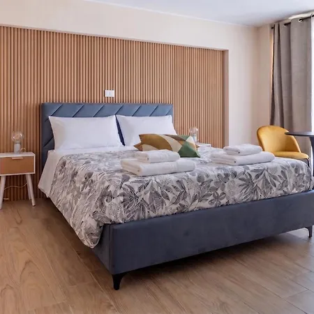 Hostify House 3*