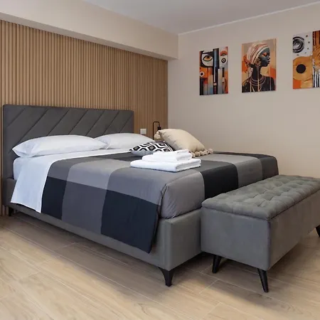 Hostify House 3*