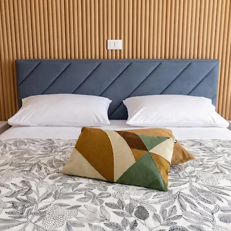 Hostify House Bed & Breakfast